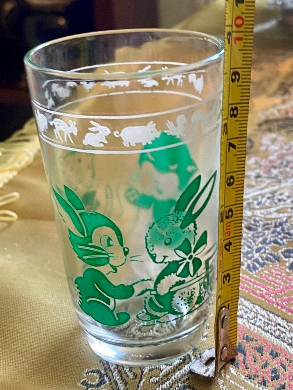 Vintage 1950s Kraft Kiddie Kup Swanky Swig Juice Glass, Bunnies & Kittens - Picture 4 of 4